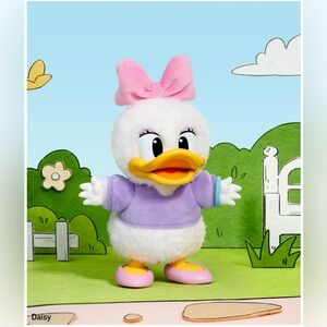 New in Box Pop Mart Mickey Family Cute Together Daisy